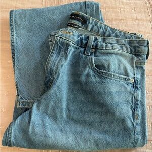 Aeropostale Low Rise Baggy Jeans